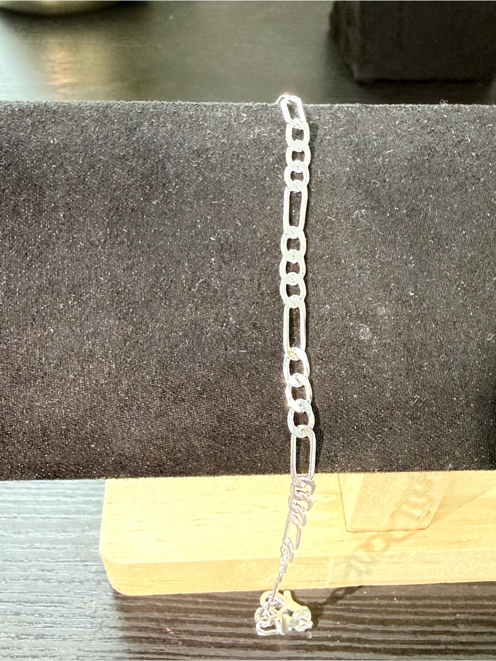 Silver Chain Link Bracelet - Women's Silver Tone